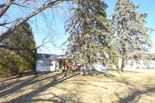360 E Arnotts Dr, Rensselaer, IN 47978 - Photo 6