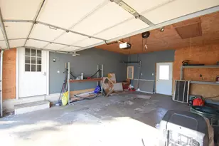 360 E Arnotts Dr, Rensselaer, IN 47978 - Photo 38