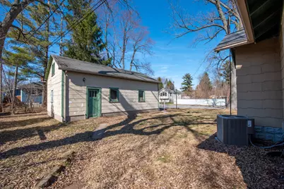 1207 Valparaiso Street, Valparaiso, IN 46383 - Photo 10