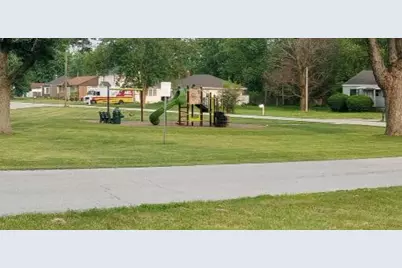 2 Meadow Lane, Merrillville, IN 46410 - Photo 22