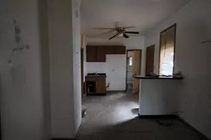 4853 McCook Ave, East Chicago, IN 46312 - Photo 4