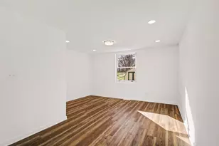 1700 Clayton St, Valparaiso, IN 46383 - Photo 14