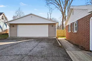 1700 Clayton St, Valparaiso, IN 46383 - Photo 20