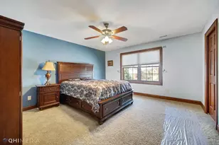 10406 Silver Maple Dr, Saint John, IN 46373 - Photo 22