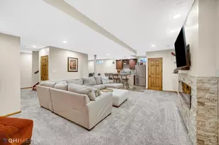 10406 Silver Maple Dr, Saint John, IN 46373 - Photo 26