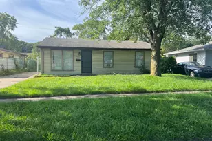 2059 Williams St, Gary, IN 46404 - Photo 2