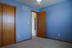 10491 Pike St, Crown Point, IN 46307 - Photo 28