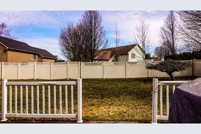 10491 Pike Street, Crown Point, IN 46307 - Photo 40