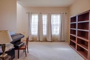 10491 Pike St, Crown Point, IN 46307 - Photo 18