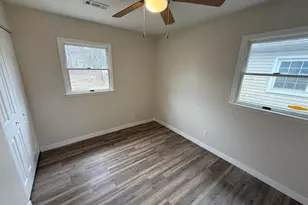 4089 Willow St, Hobart, IN 46342 - Photo 8