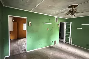 4034 Fillmore St, Gary, IN 46408 - Photo 8