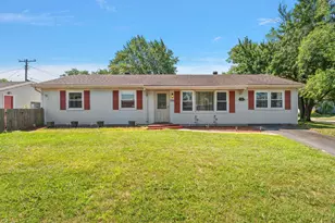 739 Eagle Creek Rd, Valparaiso, IN 46385 - Photo 2