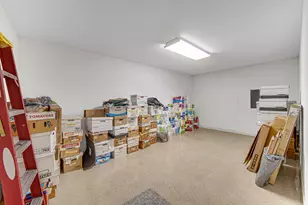 805 Veterans Ln, Crown Point, IN 46307 - Photo 24