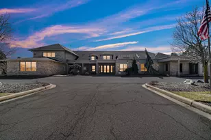 805 Veterans Ln, Crown Point, IN 46307 - Photo 34