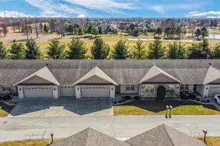 805 Veterans Ln, Crown Point, IN 46307 - Photo 2