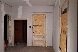 1295 W 16th Ave, Gary, IN 46407 - Photo 4