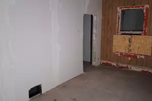 1295 W 16th Ave, Gary, IN 46407 - Photo 6