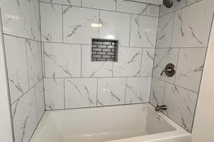 5042 Reading Ave, East Chicago, IN 46312 - Photo 24