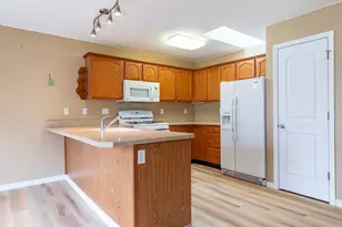 648 Beech Ct, Lowell, IN 46356 - Photo 12