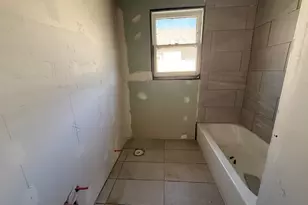 434 Pierce St, Gary, IN 46402 - Photo 6