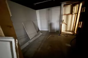 434 Pierce St, Gary, IN 46402 - Photo 12