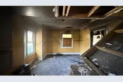 600 Pierce Street, Gary, IN 46402 - Photo 8