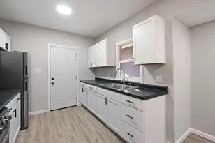 361 Madison St, Gary, IN 46402 - Photo 8