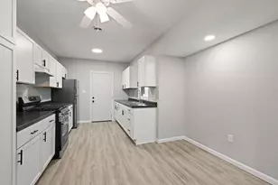 361 Madison St, Gary, IN 46402 - Photo 6