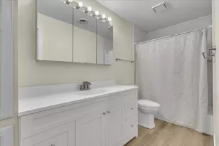1444 Woodview Dr, Crown Point, IN 46307 - Photo 14