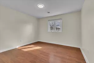 1444 Woodview Dr, Crown Point, IN 46307 - Photo 10