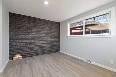 824 Johnson Street, Gary, IN 46402 - Photo 14