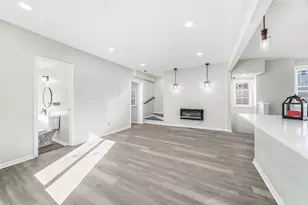 407 Polk St, Gary, IN 46402 - Photo 6