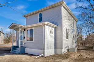 407 Polk St, Gary, IN 46402 - Photo 38