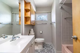 715 N Harvey St, Griffith, IN 46319 - Photo 22