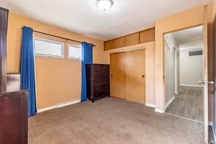 715 N Harvey St, Griffith, IN 46319 - Photo 26