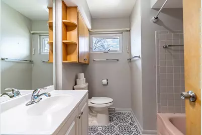 715 N Harvey Street, Griffith, IN 46319 - Photo 18