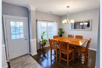 11564 Kentucky Street, Crown Point, IN 46307 - Photo 6