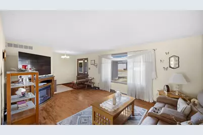 3237 Atlanta Court, Portage, IN 46368 - Photo 4