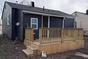 4514 E 10th Ave, Gary, IN 46403 - Photo 10