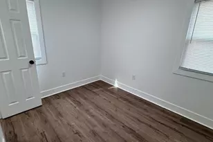 4514 E 10th Ave, Gary, IN 46403 - Photo 8