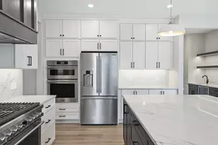 9353 Corydalis Ave, Saint John, IN 46373 - Photo 6