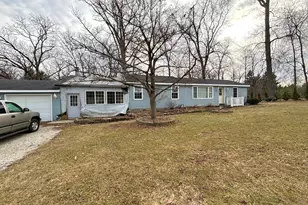 362 W Division Rd, Valparaiso, IN 46385 - Photo 1