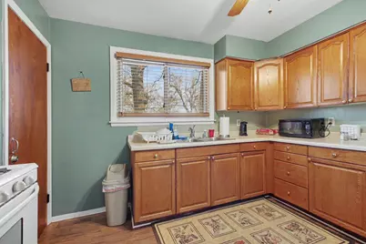 1670 W 61st Place, Merrillville, IN 46410 - Photo 8