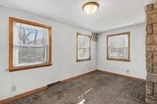 1670 W 61st Pl, Merrillville, IN 46410 - Photo 12