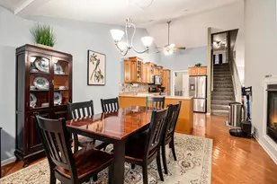 2122 Teakwood Cir, Highland, IN 46322 - Photo 6