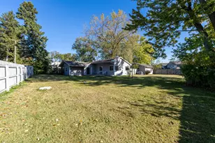 26 S Fish Lk St, Valparaiso, IN 46385 - Photo 1