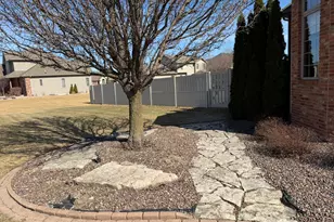 9112 W 96th Pl, Saint John, IN 46373 - Photo 4