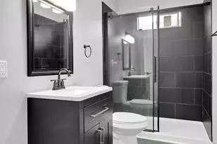 836 Fayette St, Gary, IN 46403 - Photo 6