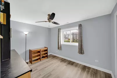 901 Robin Court, Dyer, IN 46311 - Photo 16