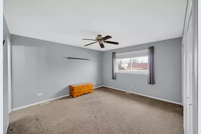 901 Robin Court, Dyer, IN 46311 - Photo 12